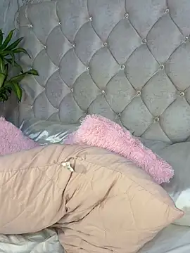 Mianeilld_'s cam snapshot