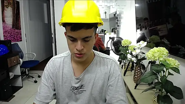 massimo_greco_ live sex cam