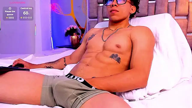 AkazaBoy_ live sex cam