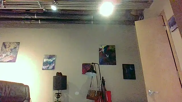 eatmeplease44's cam snapshot