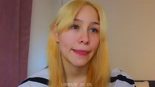 BritniBers live sex cam