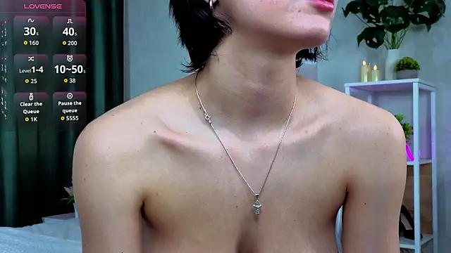 ElvaHilby live sex cam