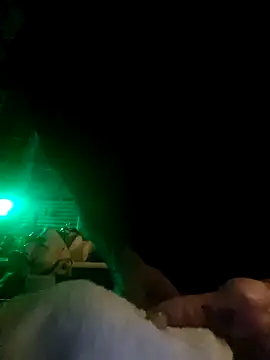 MODEST11_MMiILOO_AMARO live sex cam