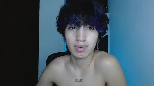 littlextreme live sex cam