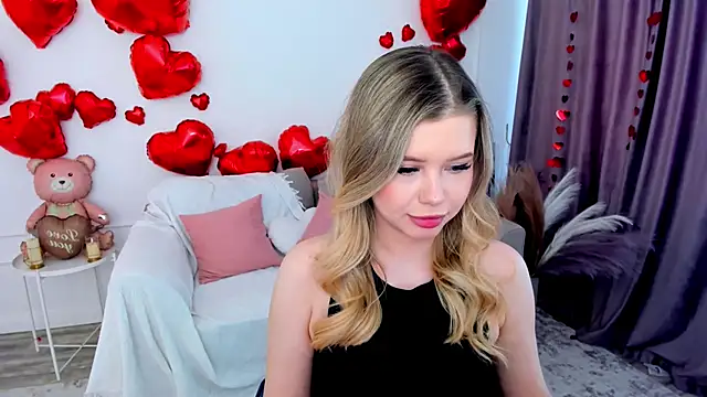 FollowLovee live sex cam