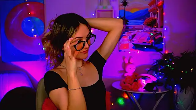 DeboraLarson's cam snapshot