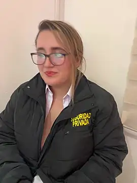 Isabel_Noir's cam snapshot