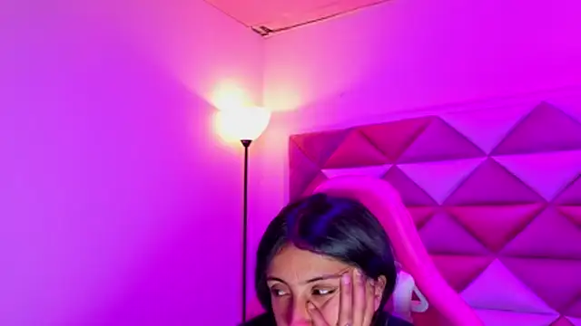 Cameron_cutte's cam snapshot