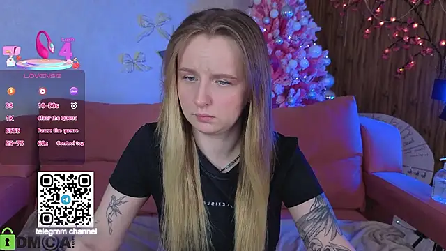 Rina_Panic's cam snapshot