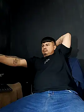 DickMasterfindom's cam snapshot