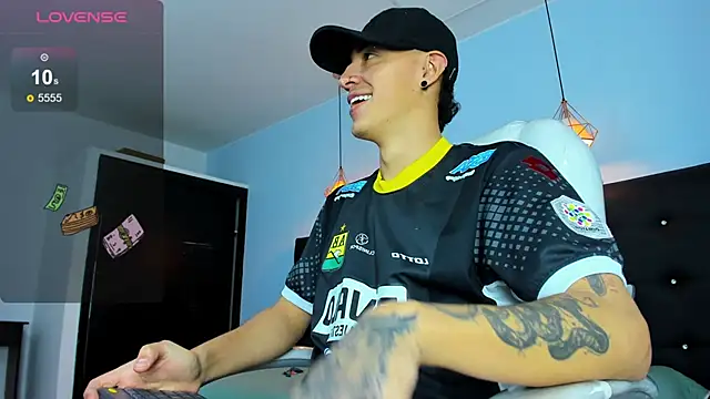 Lobo_17_'s cam snapshot