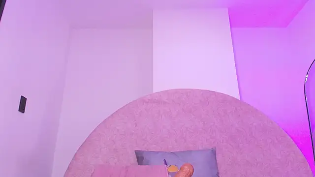 vale_ross_ live sex cam