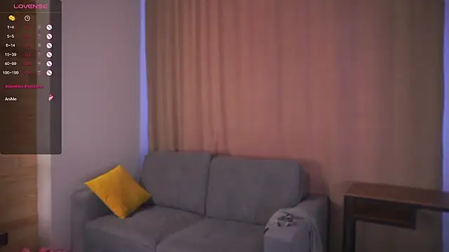 SallyReidj's cam snapshot