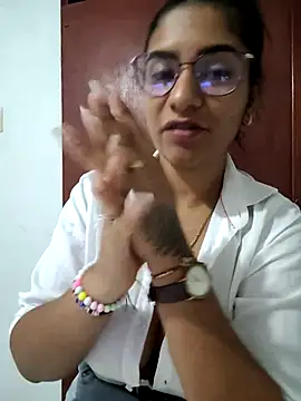 Sofythom1's cam snapshot