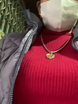 YANINA120 live sex cam