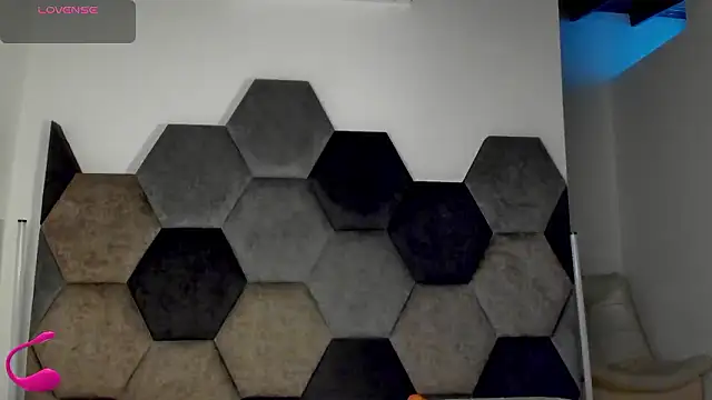 Latrellx7 live sex cam