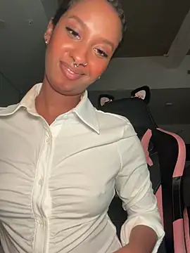 Your_Paris live sex cam