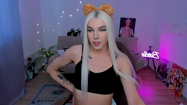YourTrixie live sex cam