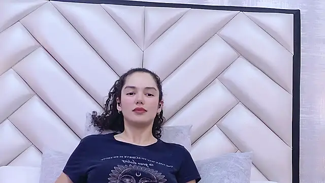 RoxanaAngel's cam snapshot