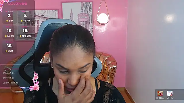 kamala_a's cam snapshot