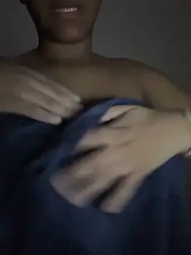 Nicolitalalinda live sex cam