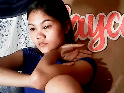 PinaySkinnyJust18's cam snapshot