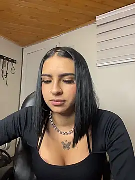 Hilary_pinkk live sex cam