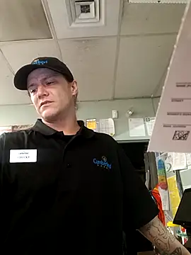 ChuckyyDee live sex cam