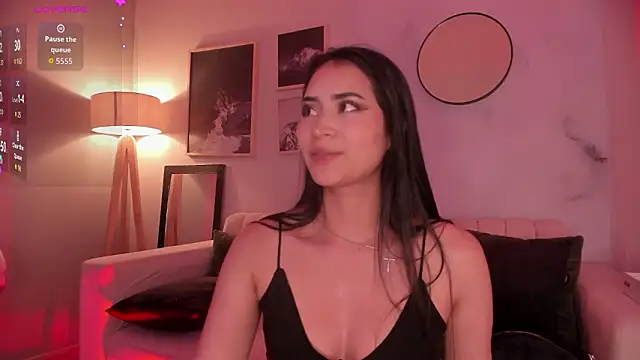 lara_madisson's cam snapshot