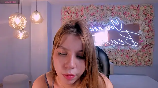 TiffannySins's cam snapshot