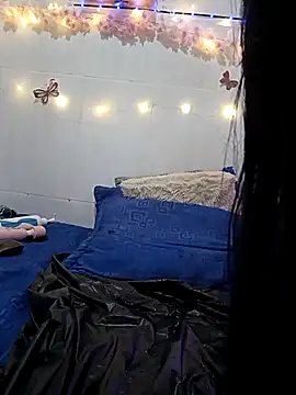 keterinjones--11's cam snapshot