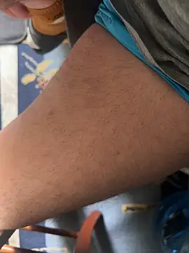 Kevinbiglong's cam snapshot