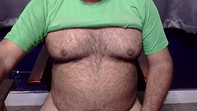 hairysubcub_70's cam snapshot