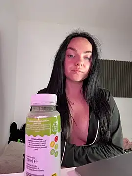 YorkshireGirly's cam snapshot