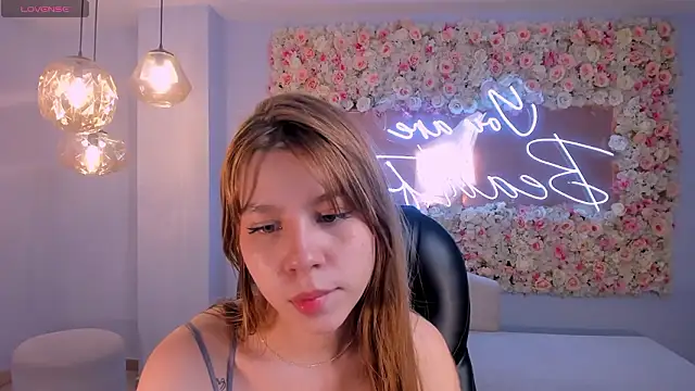 TiffannySins's cam snapshot