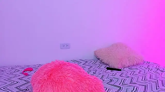 sasha_fox00's cam snapshot