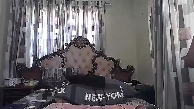 HOTSEXCBOOBS30xx's cam snapshot