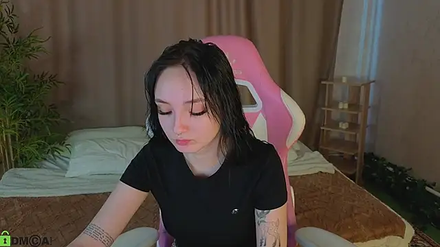 Cheryl__Brown's cam snapshot