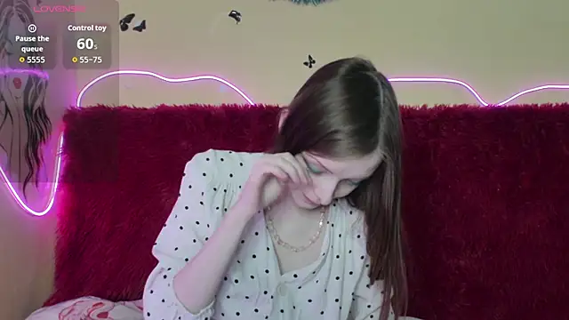 AliceHaris's cam snapshot