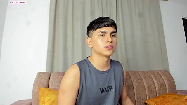 Lyam_ap live sex cam