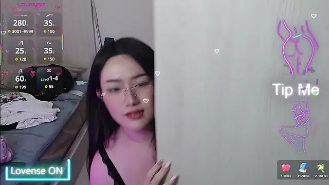 Eimile-Z live sex cam