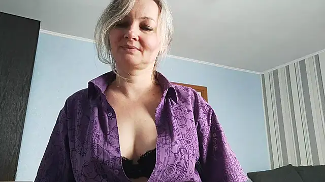 EdithManning live sex cam