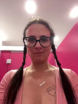 NataKitten live sex cam