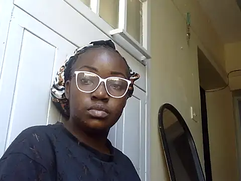 Sexy-suzy's cam snapshot