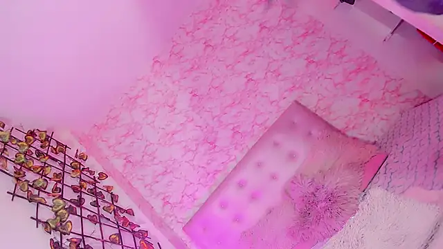 gilbanys_22 live sex cam