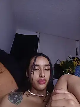 sweetdubros2's cam snapshot