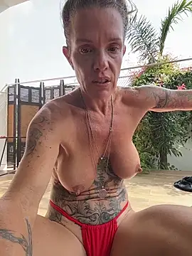 mommyselenafit_ live sex cam