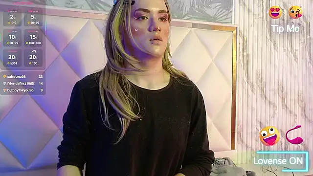 NOOAH_TAY live sex cam