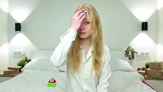 GhisllaineWestler's cam snapshot