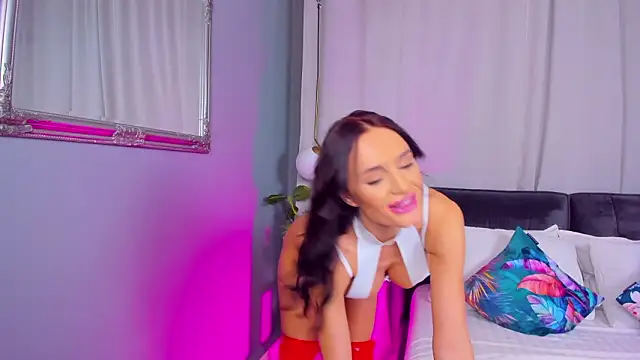 CarlaWhite live sex cam